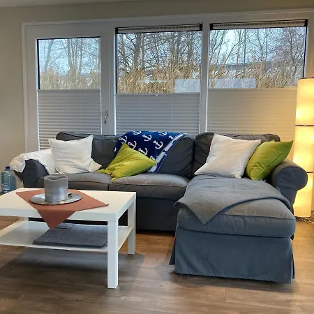 Semesterbostad Schwimmende Ferienwohnung, Hausboot Urlaub Als Festlieger Am Steg